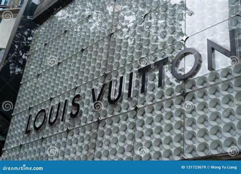 louis vuitton locations in malaysia